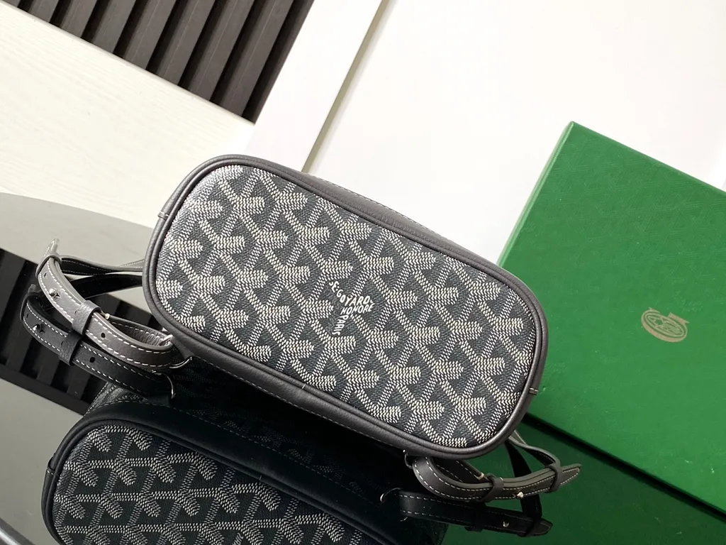 Goyard Bag 